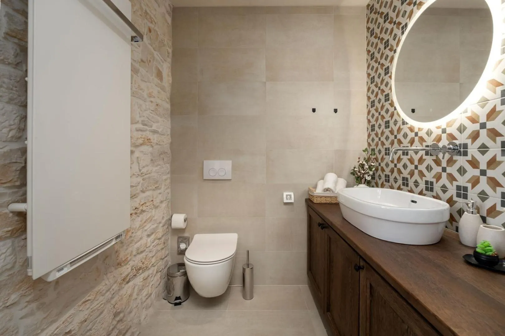 Villa Paladnjaki Zminj 0*,  Croatia